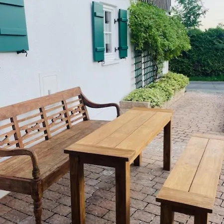 Stilvolles 1750 Im Allgaeu - 200qm - Ausstattung - Traumhafter Blick - Bis 8 Personen Prázdninový dům